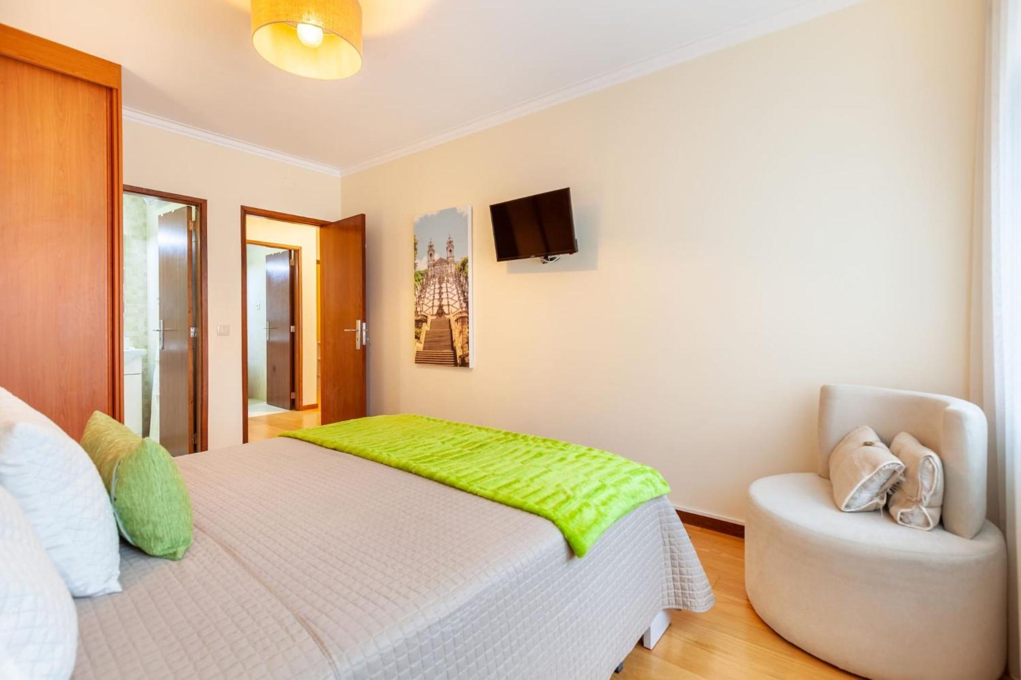 Apartamento Hibiscos - Minho'S Guest براغا المظهر الخارجي الصورة